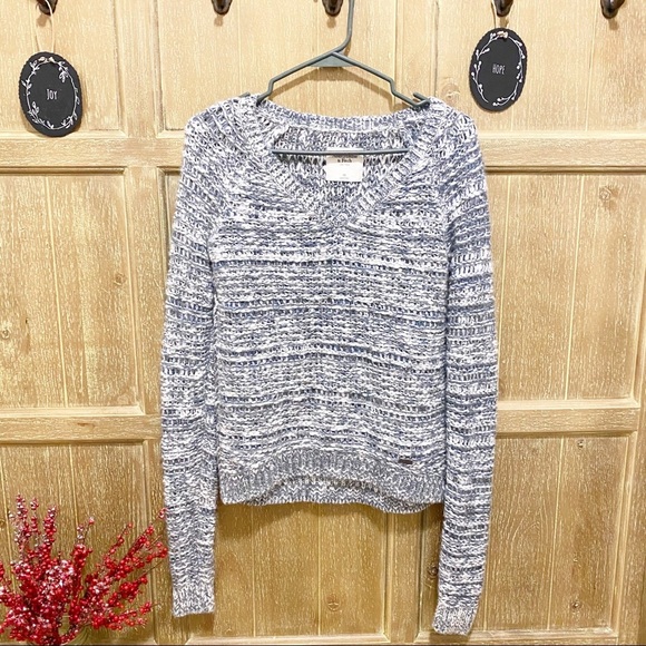 Abercrombie & Fitch Sweaters - Abercrombie & Fitch knit sweater XS